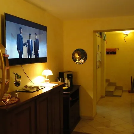 Piazza Salento Bed and Breakfast 2*