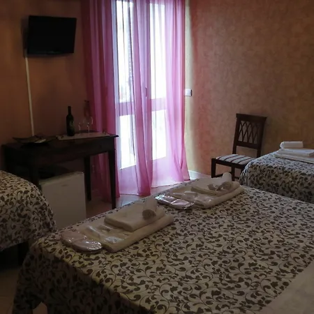 Piazza Salento Лечче